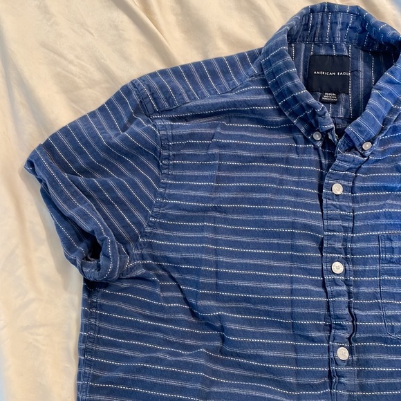 American Eagle Striped Button Down, Size M - Picture 5 of 5